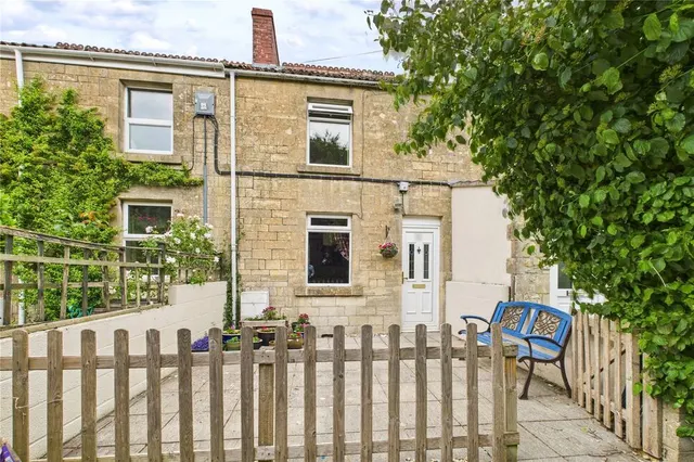 Eckweek Road, Peasedown St. John, Somerset, BA2, photo 1