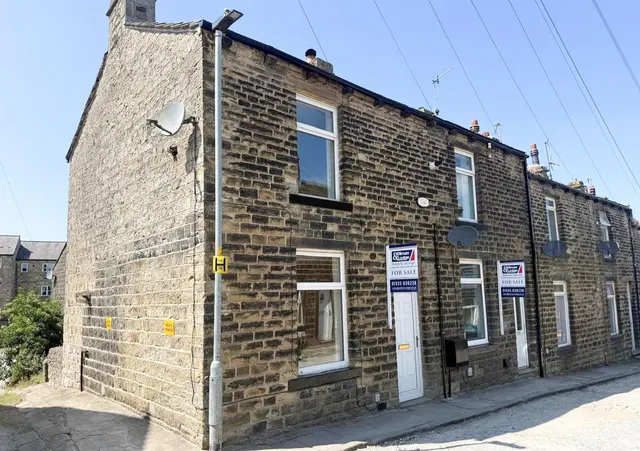 Gibb Street, Cowling, North Yorkshire, BD22 0BJ, photo 1