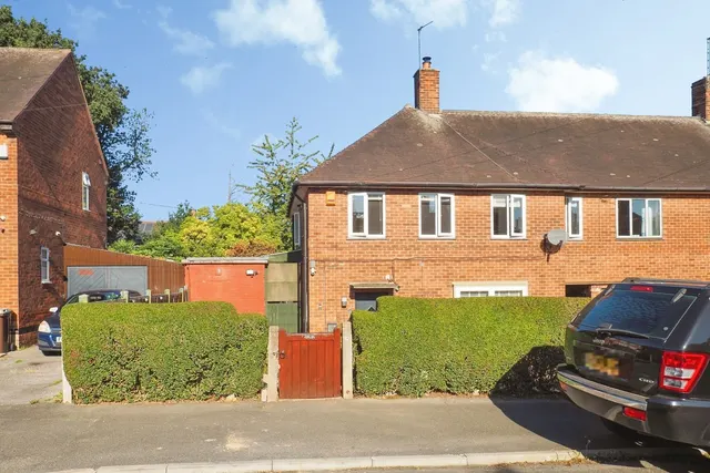 Hillbeck Crescent, Wollaton, NG8, photo 1