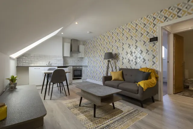 Stirling Road, Edgbaston, B16, photo 1