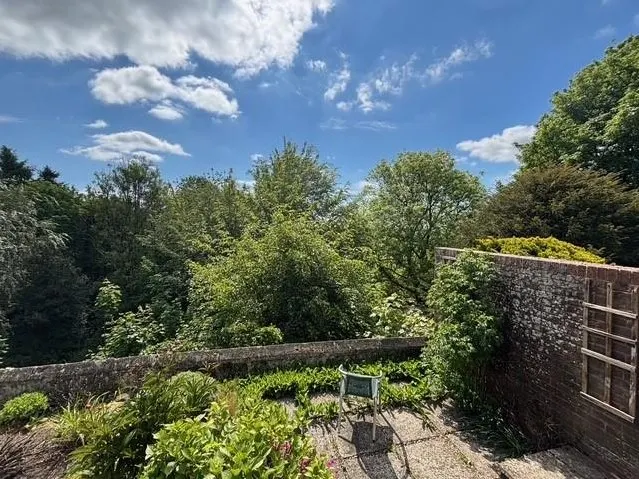 Photo 3 — High Street, Shaftesbury SP7 8RB