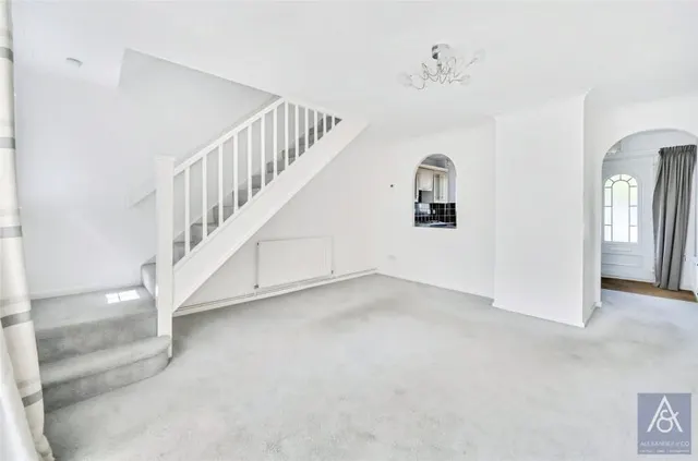 Krohn Close, Buckingham, MK18, photo 2
