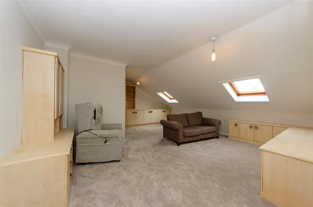 Gloddaeth Avenue, Llandudno, LL30, photo 2