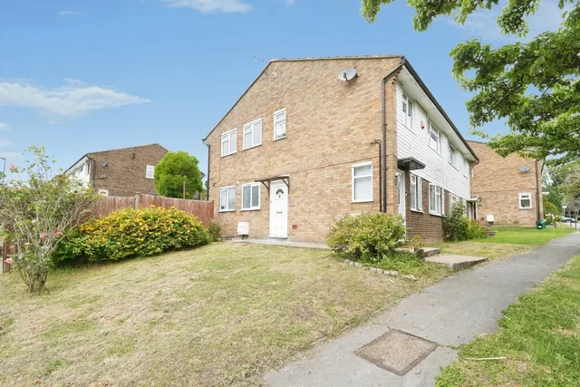Ashen Vale, South Croydon, CR2, photo 1