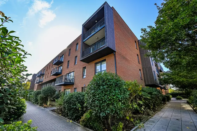 London, SE9, photo 1