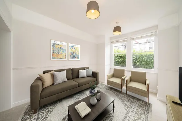 Strathville Road, SW18, photo 2