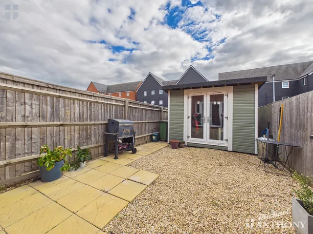 Darter Street, Broughton, HP22, photo 3
