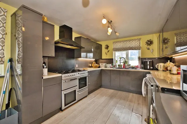 Kennion Road, Wells, BA5, photo 2