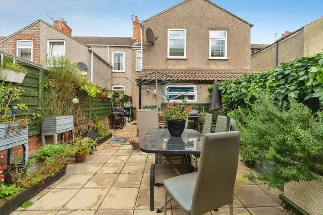 Photo 3 — Sussex Street, Cleethorpes, Lincolnshire, DN35