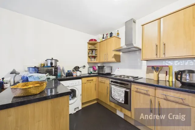 Appletree Court, Gateshead, NE8, photo 3