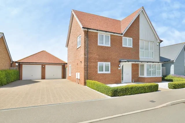 Pearmain Way, New Romney, Kent, TN28, photo 1