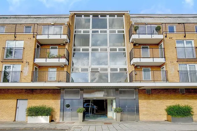 Bourne Place, W4, photo 1