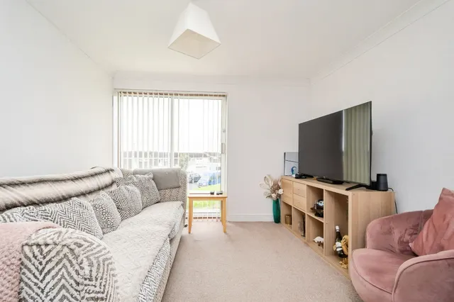 Defoe Close, Plymouth, PL5, photo 2
