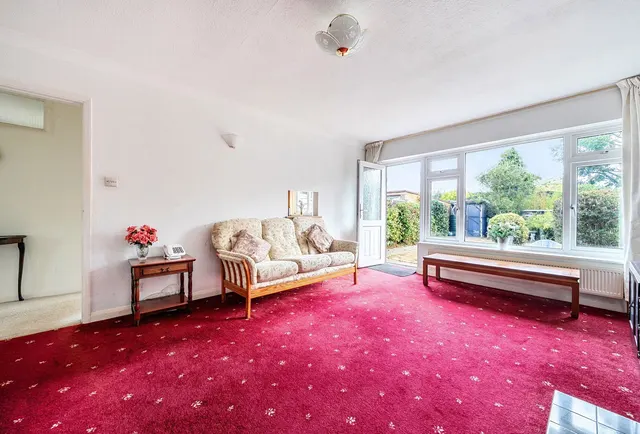 Photo 2 — Orchard Close, Surrey, Horley Row, RH6 8BD