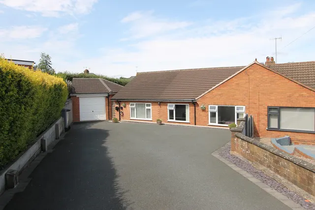 Heath Drive, Kidderminster, photo 1