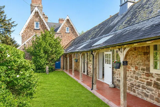 Stoodleigh, Tiverton, photo 1