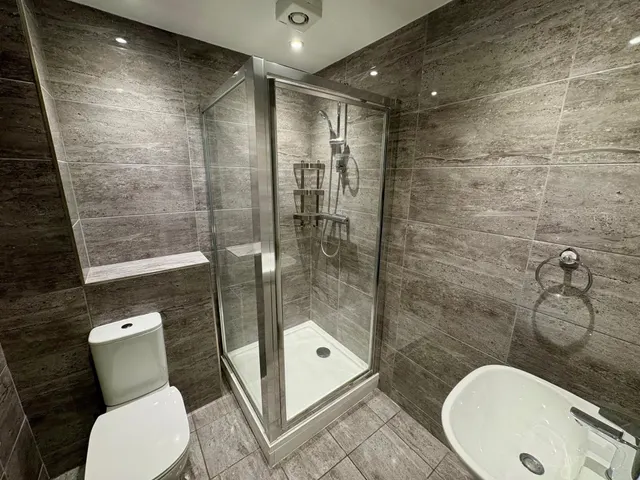 Empire Court, Whitley Bay, NE26, photo 3