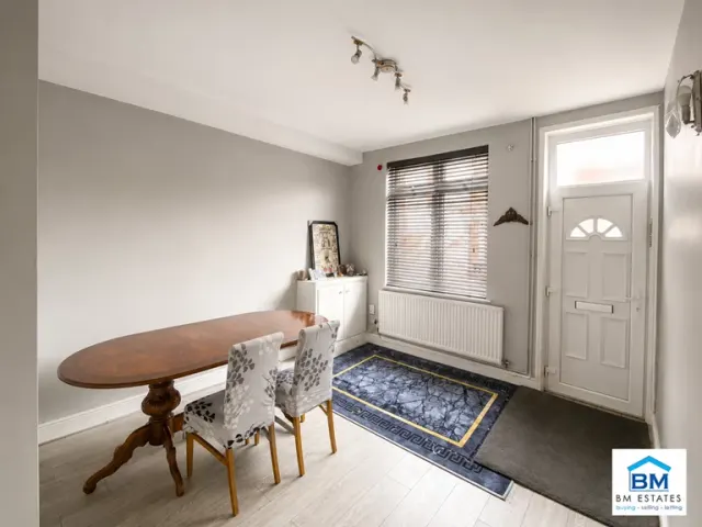 Photo 2 — Moat Road, Leicester, LE5 5EG