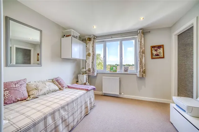 Delhi Close, Lower Parkstone, Poole, Dorset, BH14, photo 1