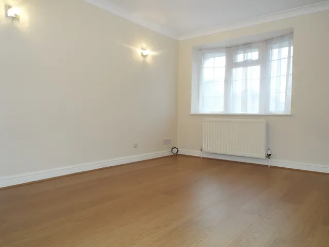 Evesham Road, Redditch, B97, photo 2