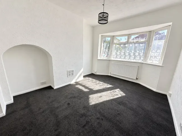 Conisborough Crescent, SE6, photo 3