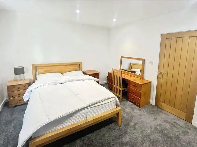 Bower Lane, Maidstone, ME16, photo 2