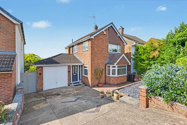 Whitby Crescent, Woodthorpe, NG5, photo 1