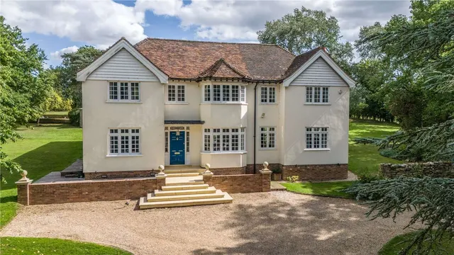 6 bedroom house — Bourne Lane, Much Hadham, Hertfordshire, SG10 6ER