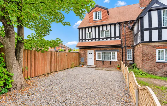 Greenhill Road, Allerton, L18, photo 1