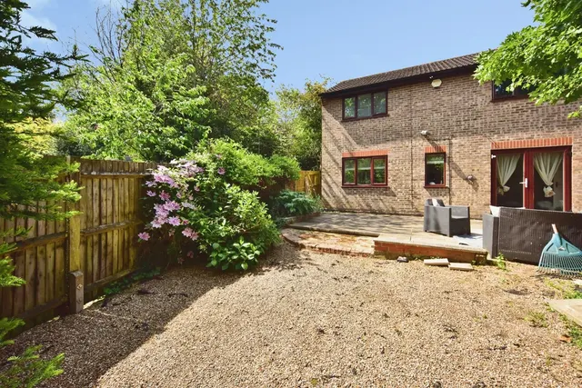 Photo 2 — Bridge Mill Way, MAIDSTONE, Kent, ME15