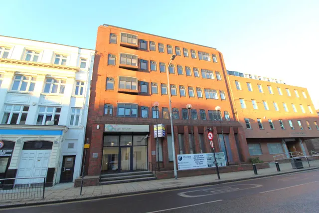 George Street, Hull, HU1, photo 2
