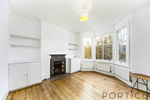 1 bedroom flat, Marcus Street, London, SW18