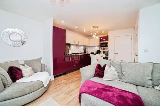 Photo 3 — Parkland View, Huthwaite, Sutton-in-Ashfield, Nottinghamshire, NG17