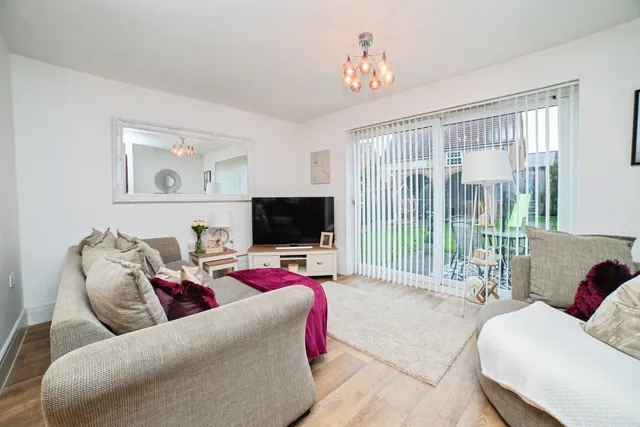 Photo 2 — Parkland View, Huthwaite, Sutton-in-Ashfield, Nottinghamshire, NG17