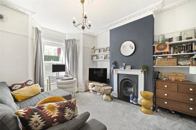 Noyna Road, London, SW17, photo 1