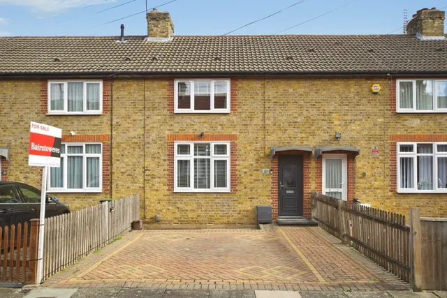 Middlesborough Road, London, N18, photo 1
