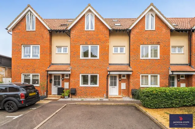 Abernant Drive, Newmarket, CB8, photo 1