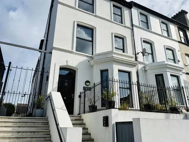 Eglantine Avenue, Belfast, BT9, photo 2