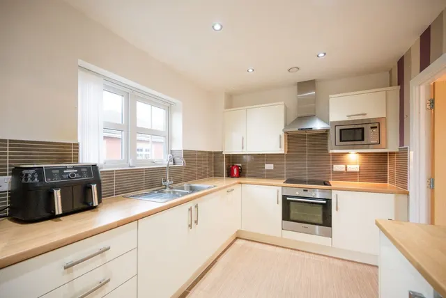 Aughton Park Drive, Aughton, L39, photo 3