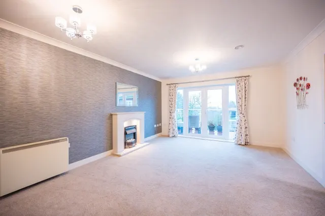 Aughton Park Drive, Aughton, L39, photo 2
