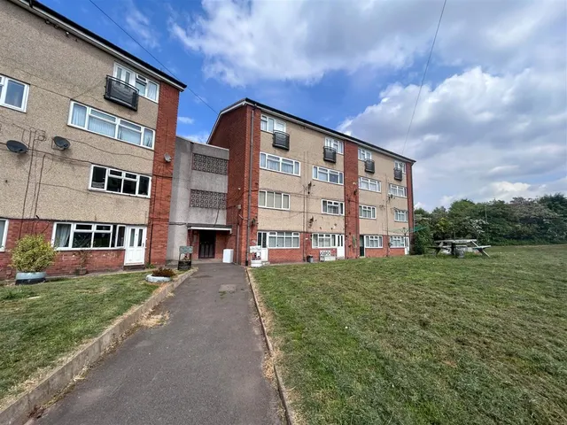 Trinity Road, Stourbridge, DY8 4JJ, photo 1