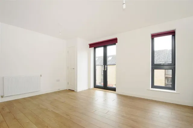Broadwater Road, SW17, photo 1
