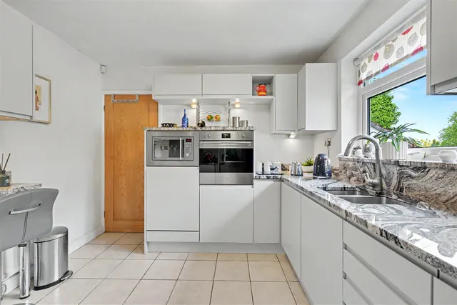 Gedling Road, Arnold, NG5, photo 2