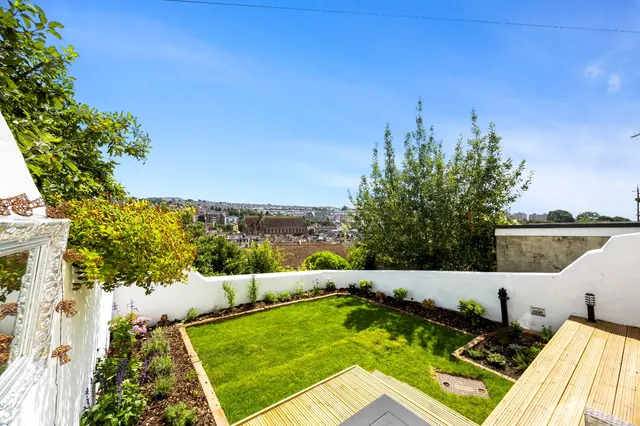 Wakefield Road, Brighton, BN2, photo 1