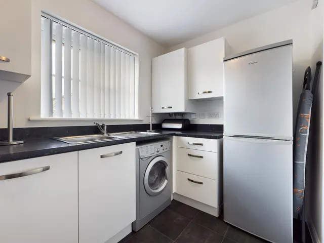 Photo 3 — Bellerphon Court, Pentrechwyth, Swansea, SA1