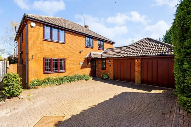 Salmons Lane Prestwood HP16, photo 1