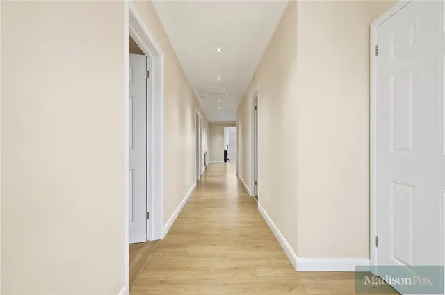 Glengall Road, Woodford Green, IG8, photo 3
