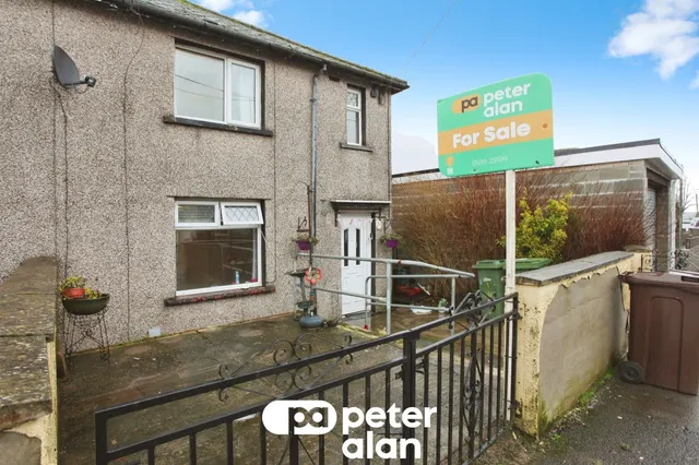 Bryn Road, Blackwood, NP12, photo 2