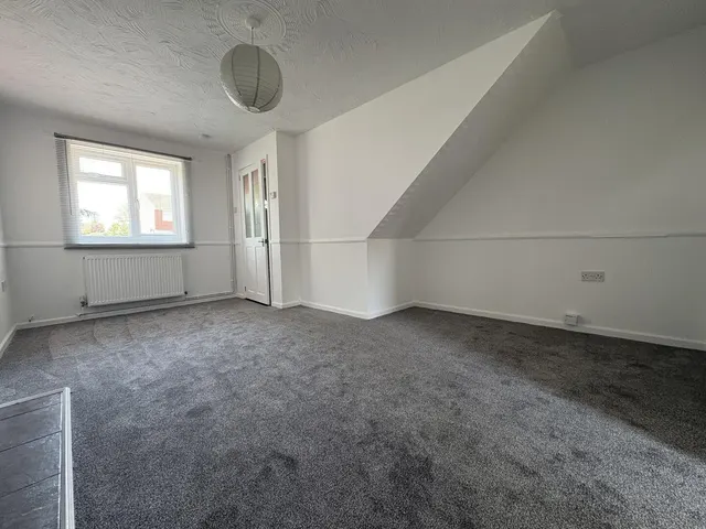 Photo 2 — St. Thomas Court, Bridgwater TA6 5SJ