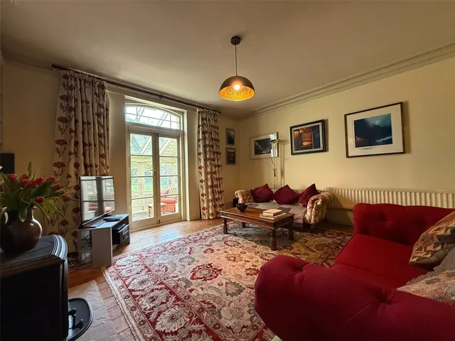 Photo 2 — Westgate, Thirsk, North Yorkshire, YO7 1QS